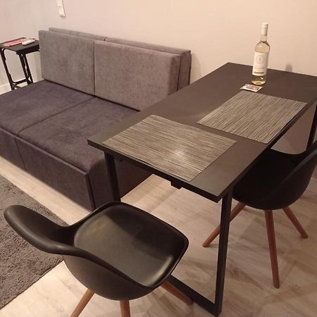 Greyblack Styles Apartment Будапеща Екстериор снимка