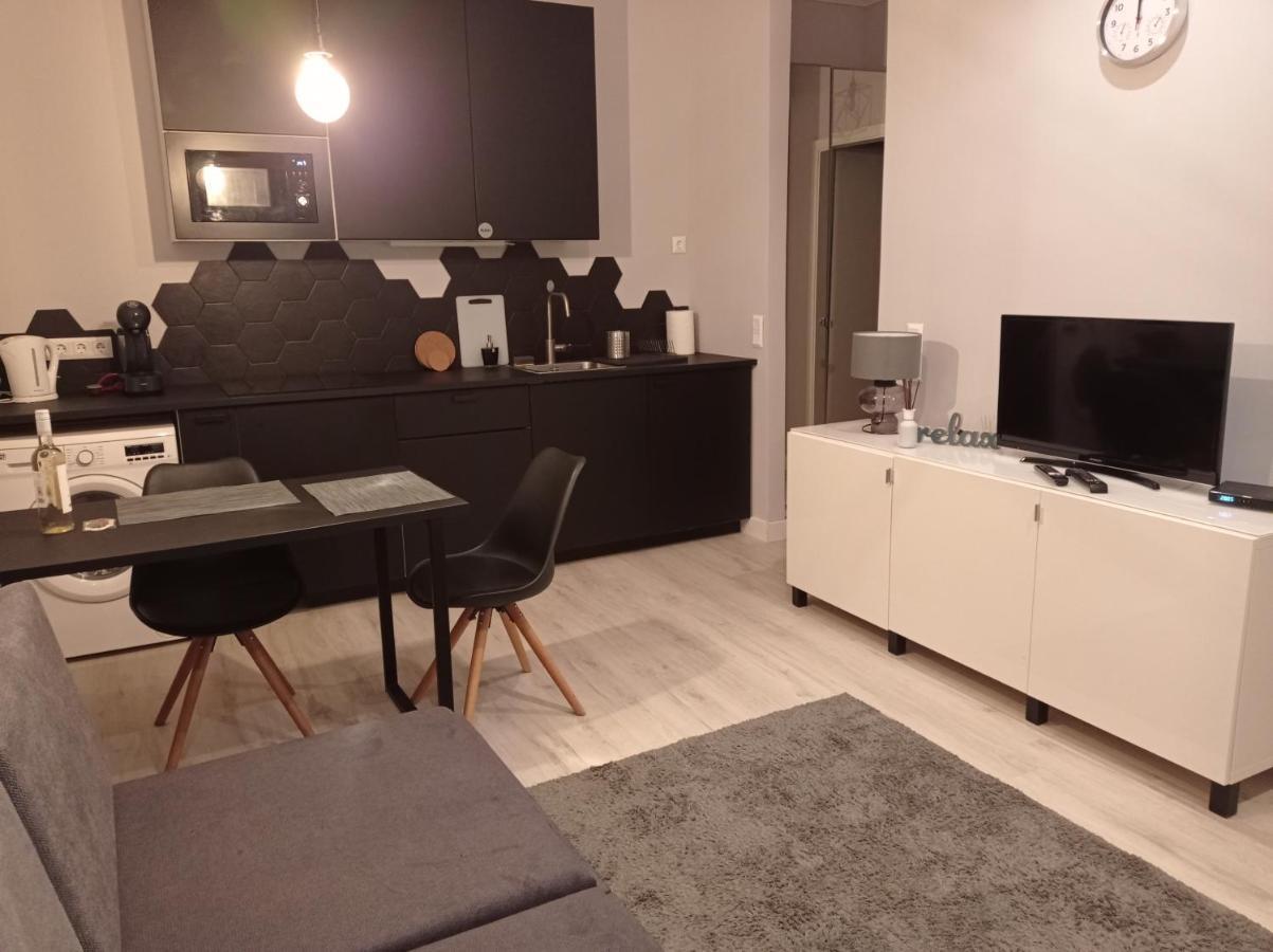 Greyblack Styles Apartment Будапеща Екстериор снимка