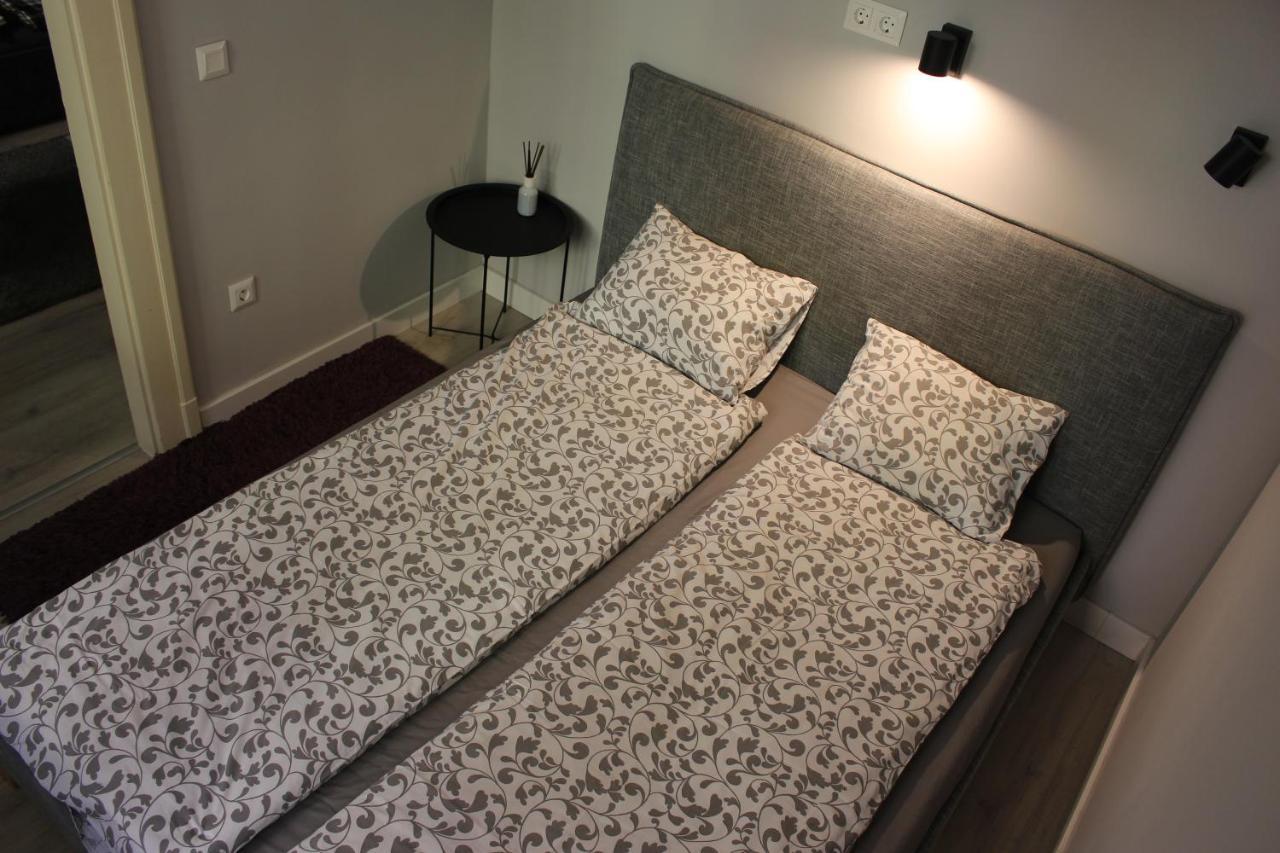 Greyblack Styles Apartment Будапеща Екстериор снимка